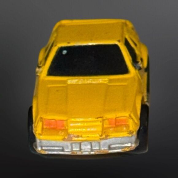 Funrise Micro Machines Action Magnifiers Ford Mustang Yellow Muscle Car A3 - Picture 2 of 9